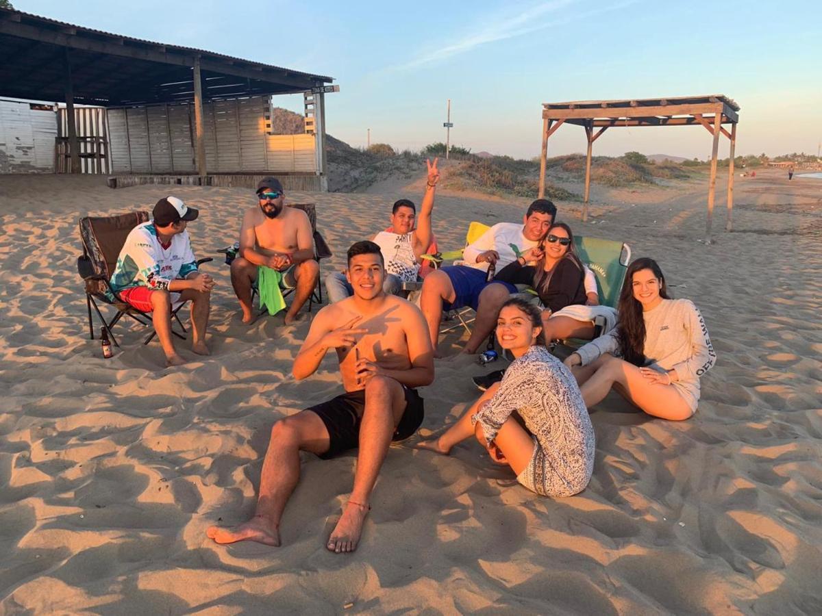 Tortuga Hostel Topolobampo エクステリア 写真