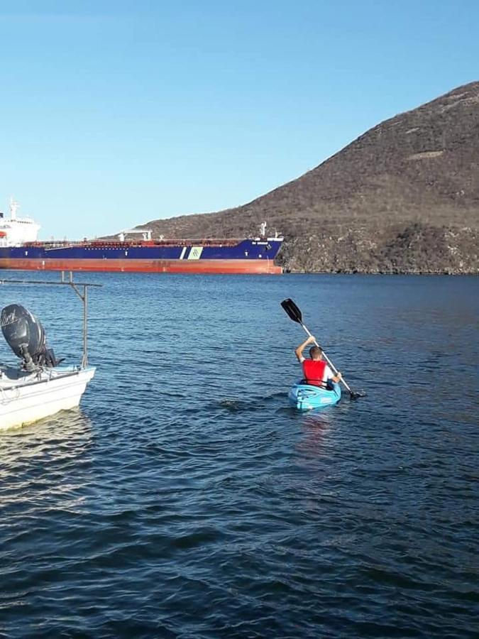 Tortuga Hostel Topolobampo エクステリア 写真