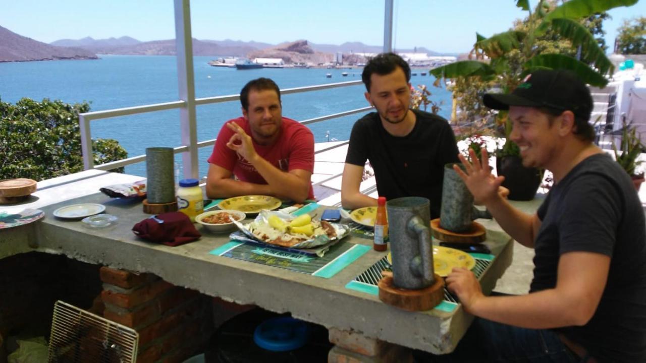 Tortuga Hostel Topolobampo エクステリア 写真