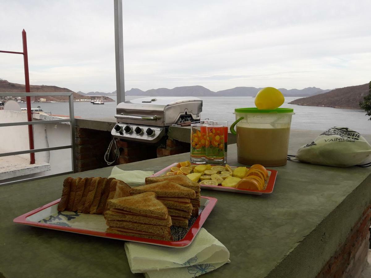 Tortuga Hostel Topolobampo エクステリア 写真