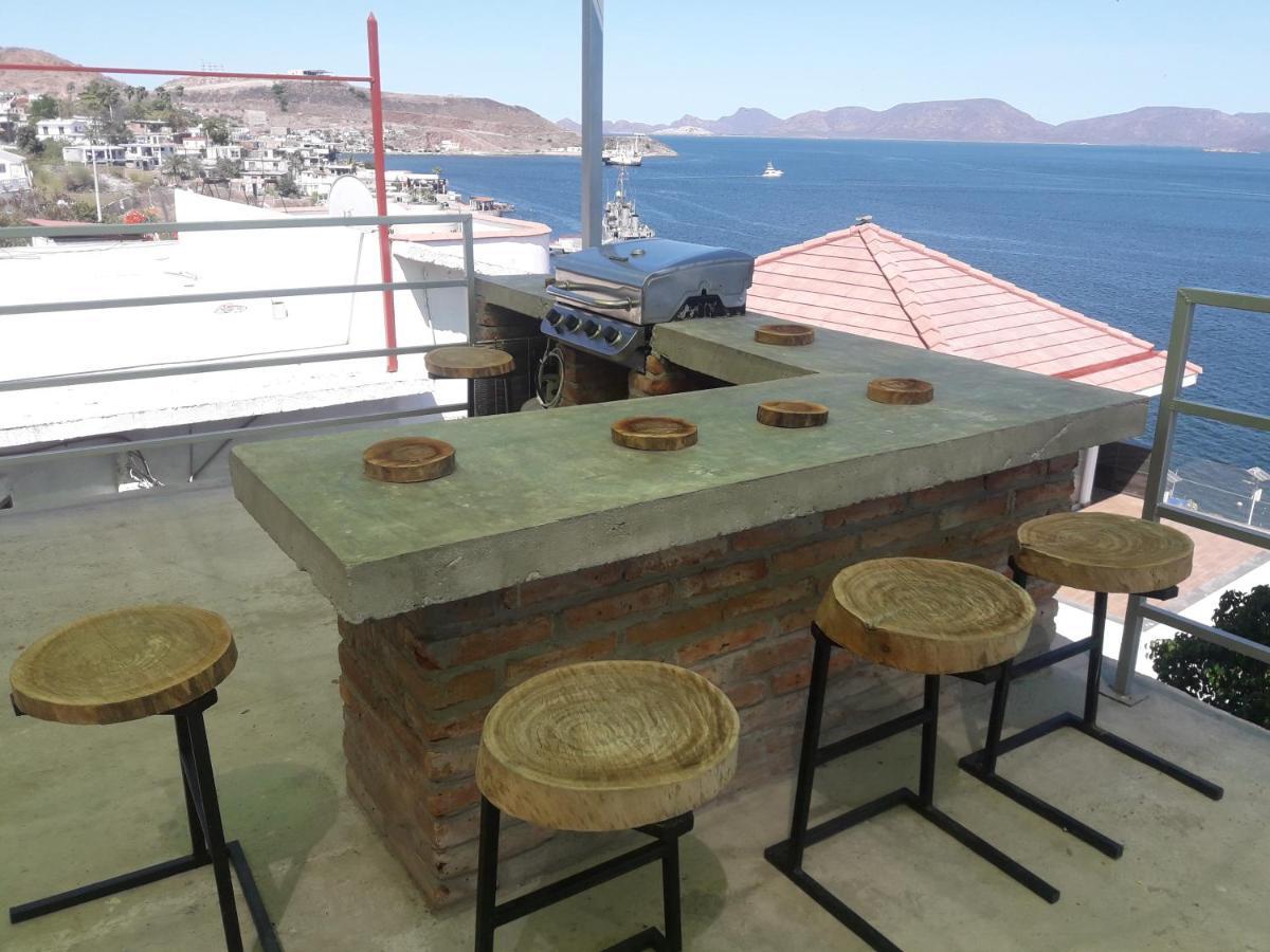 Tortuga Hostel Topolobampo エクステリア 写真